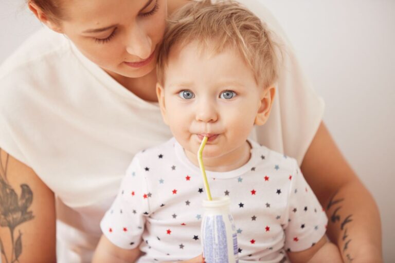 Baby drink milk