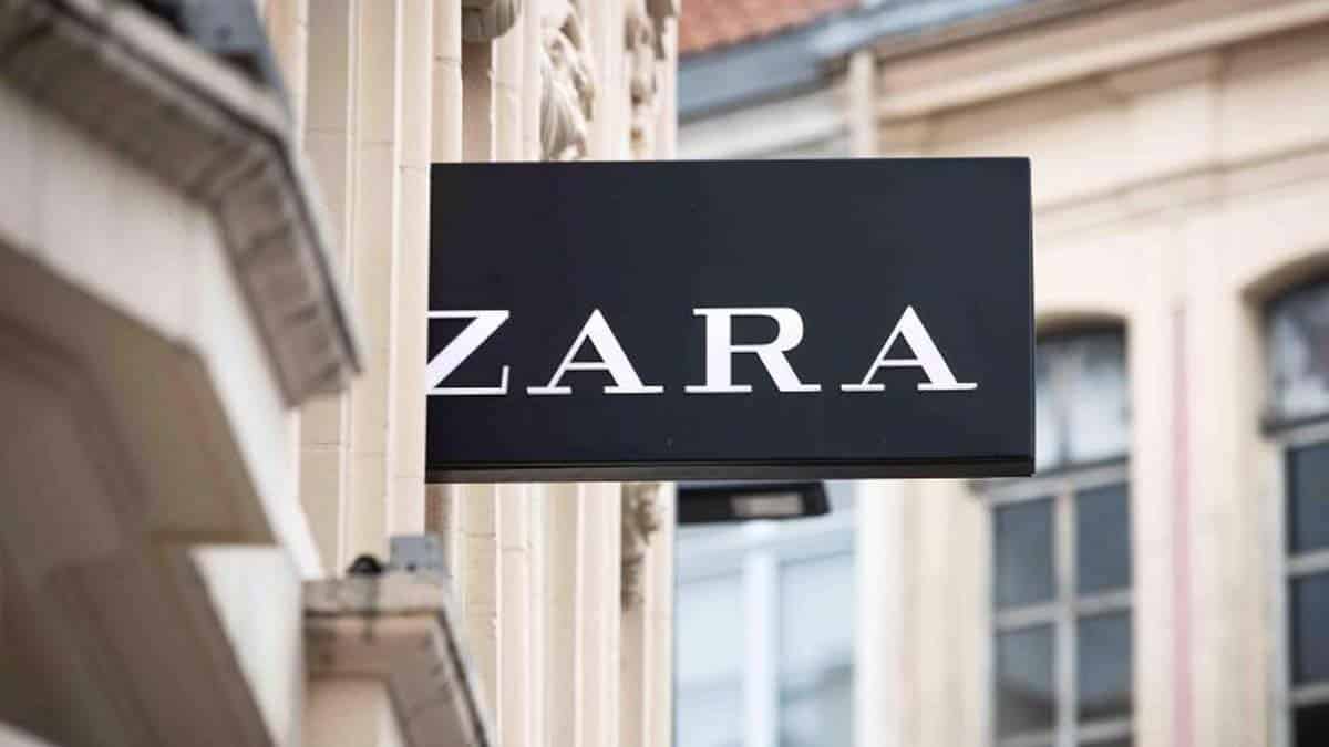 Zara : cette juppe d’hiver, un must-have à moins de 30 euros, est très célèbre sur les réseaux sociaux