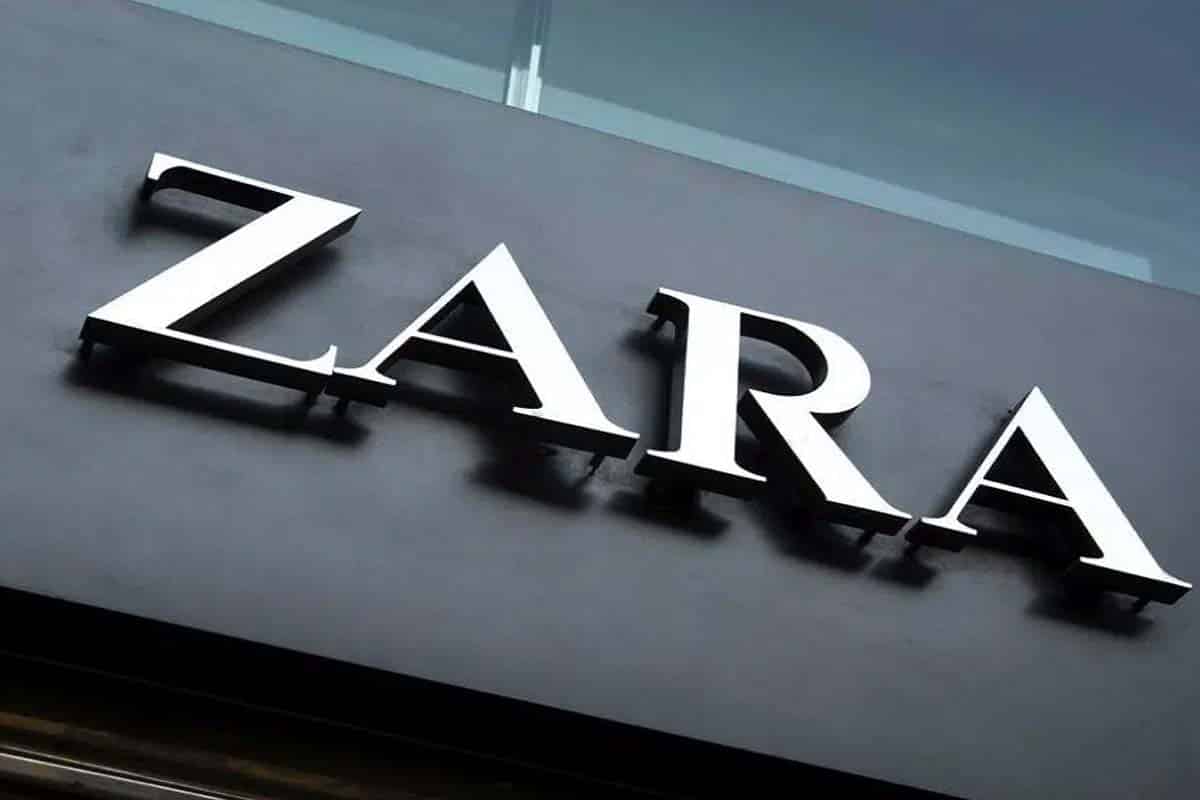 Zara fait un gros coup avec cette collection de doudounes qui font un look fou et des couleurs inédites…