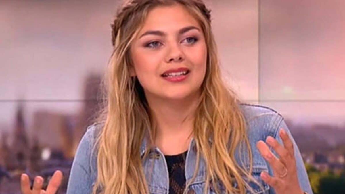 La chanteuse Louane contrainte s’éloigner de la chanson pour se soigner, « je suis vraiment désolée »