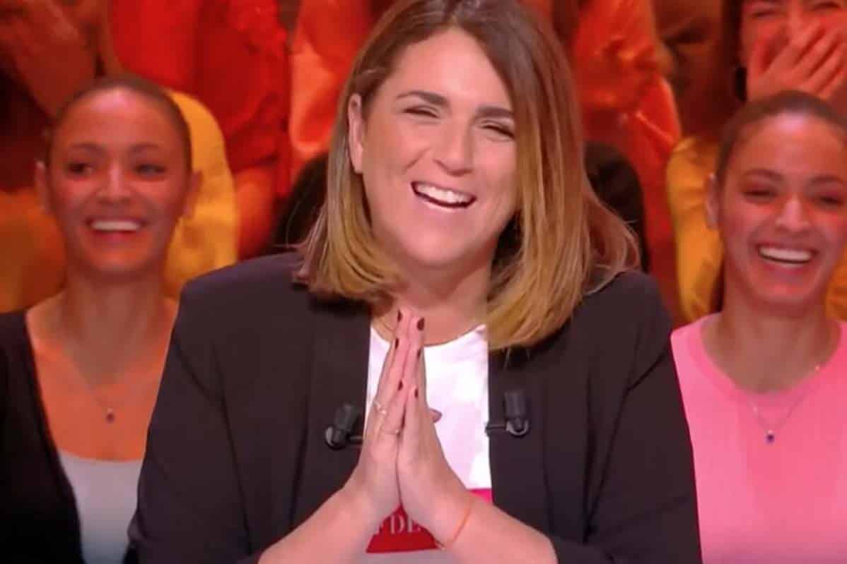 TPMP (C8): Valérie Bénaïm se livre à un étrange rituel à chaque réveillon, séquence culte à prévoir quand Cyril Hanouna va l’apprendre