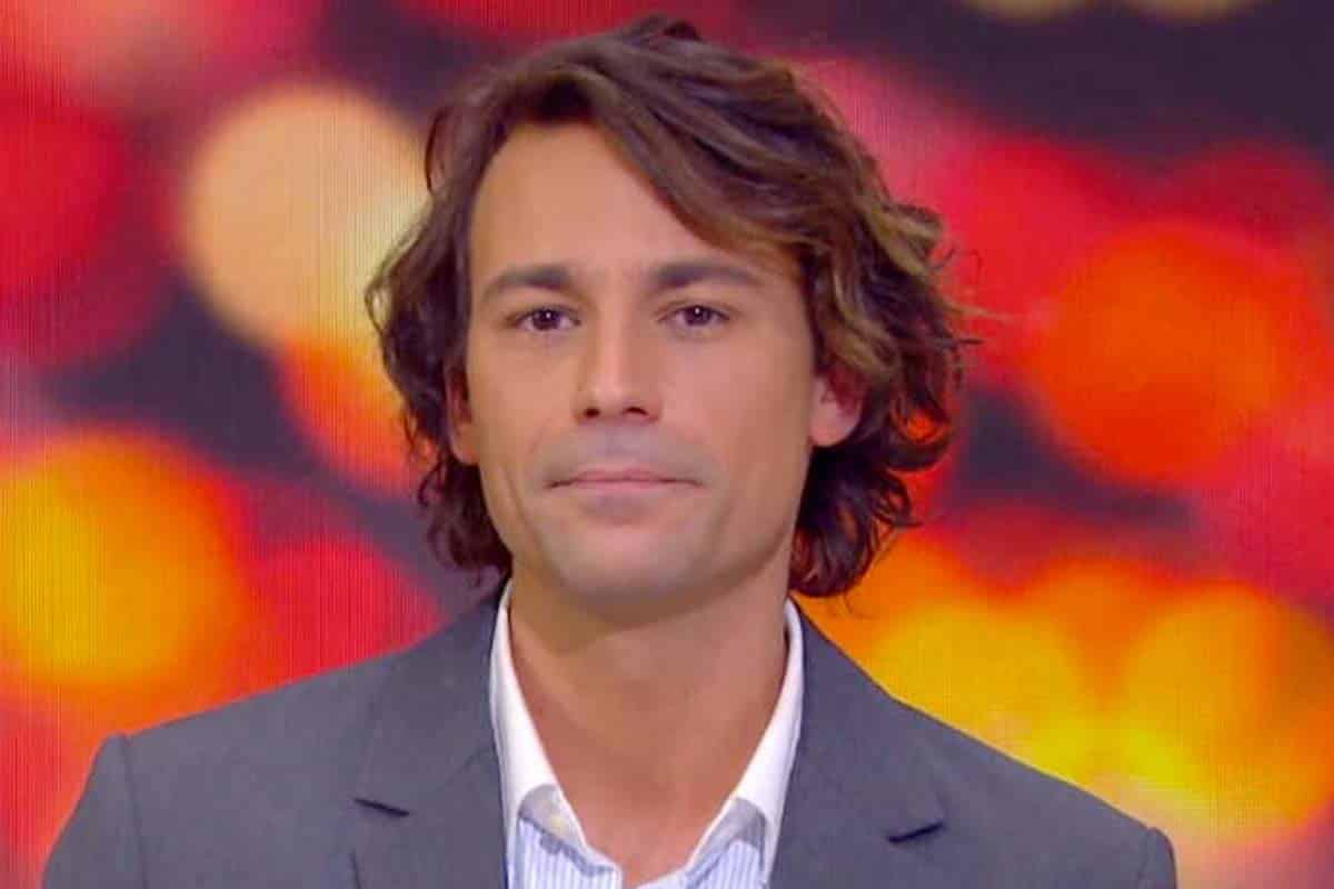 « Bertrand n’a pas sommeil » (France 2): succès pour la nouvelle émission de Bertrand Chameroy, des moments inédits avec des invités ravis