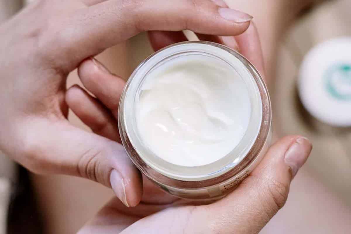 Beauté: pourquoi 60 Millions de Consommateurs déconseille ces 2 crèmes de visage?