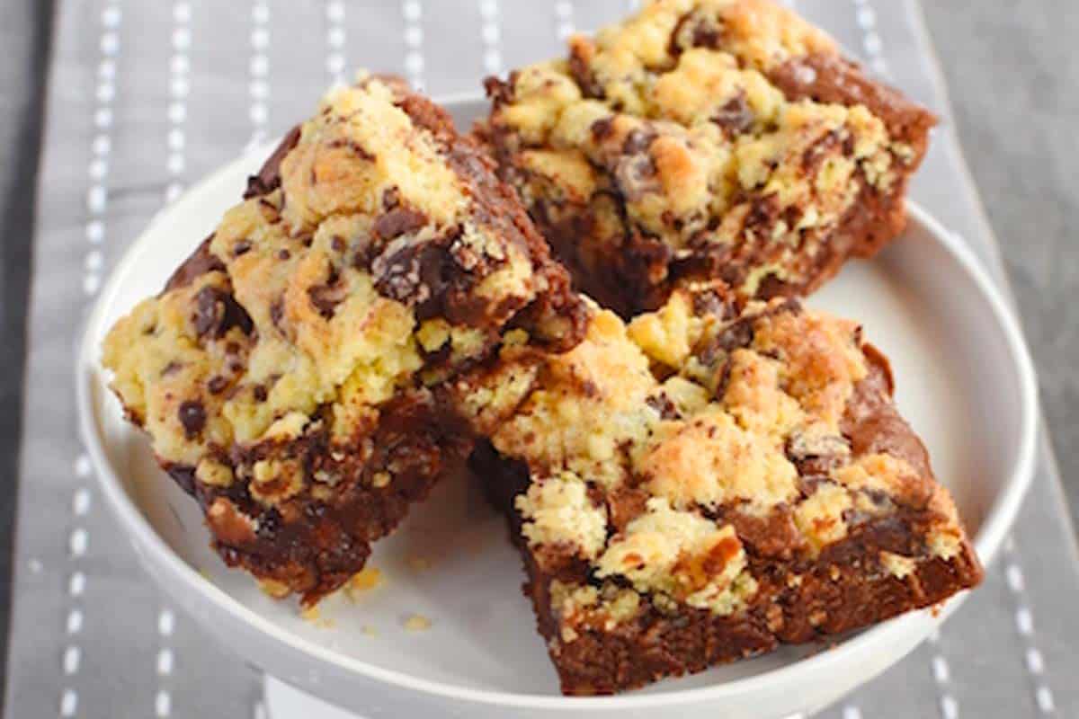 Cuisine: Cyril Lignac dévoile sa fameuse recette du gâteau brookie fondant au chocolat, elle est irresistible