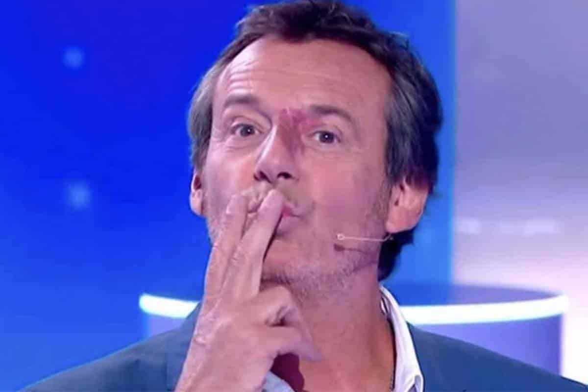 12 Coups de Midi (TF1): En désaccord avec la chaine, le contrat de Jean-Luc Reichmann n’est pas renouvellé. Le tournage de l’émission a été stoppé net