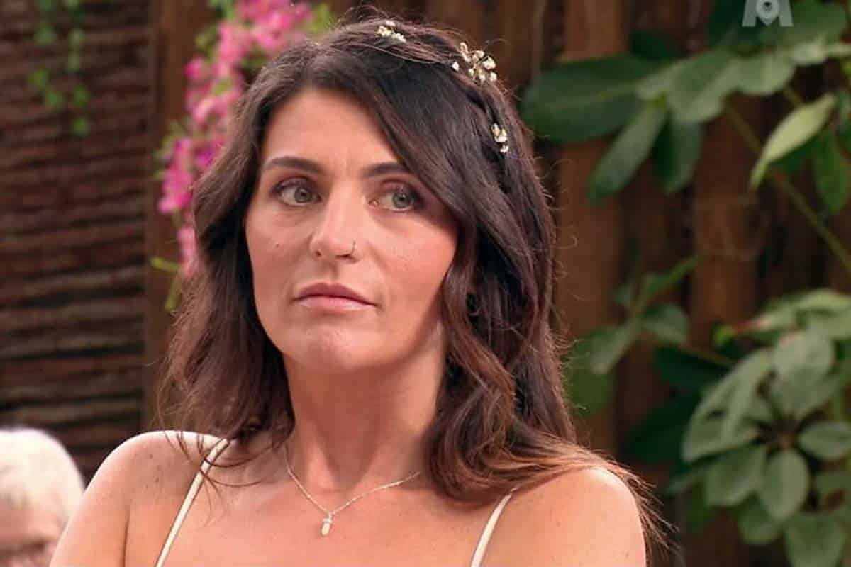 “Mariés au premier regard” : Tracy, tétanisée et pas à sa place lors du mariage « c’est dommage… »