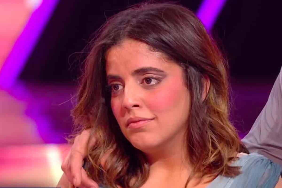 Inès Reg : pourquoi sa mère lui interdit de corriger ce détail sur son visage qui la complexe tant?