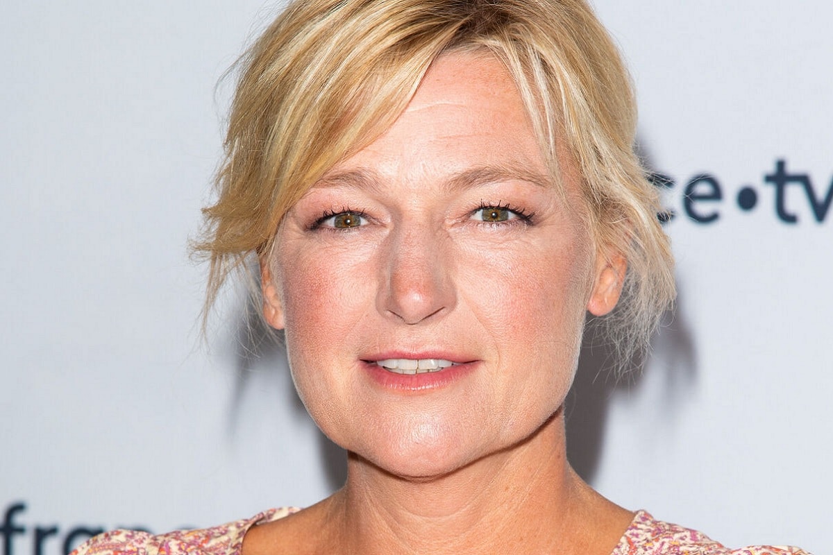 Anne-Elisabeth Lemoine quitte C à vous sur France 5 : Découvrez les détails !