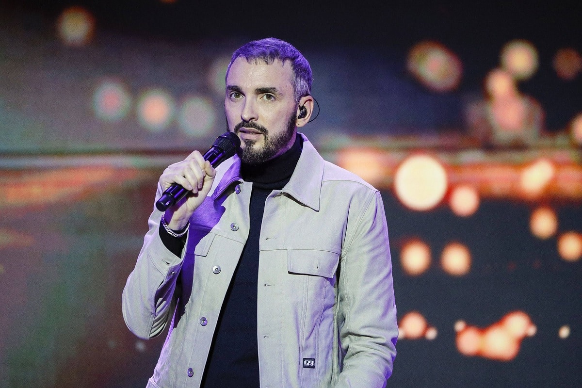 Christophe Willem partage la scène avec une icône du cinéma, la vidéo qui enflamme le web