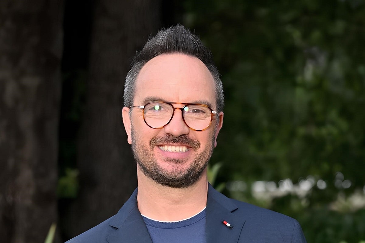 Jarry se réinvente après 20 ans : Découvrez son look surprenant pour une nouvelle aventure