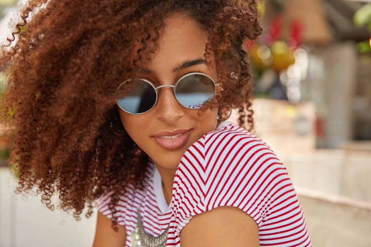 Tongs Élégantes : Le choix préféré des It Girls pour l’été 2024