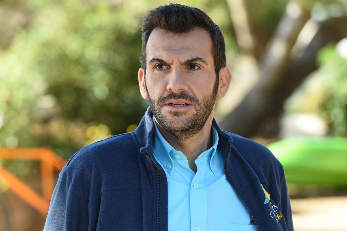 Laurent Ournac écarté de Camping Paradis : Décision surprenante de TF1 !