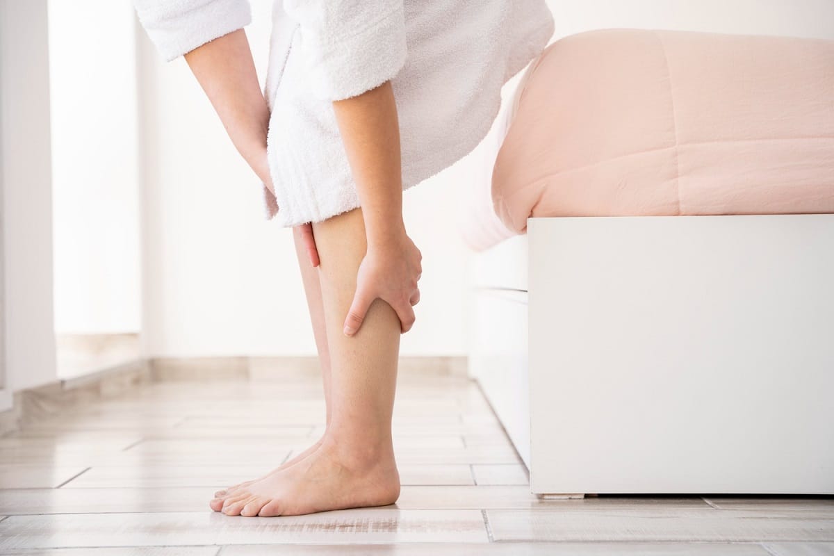 3 Fruits essentiels pour soulager les jambes lourdes, Conseils d’une Diététicienne