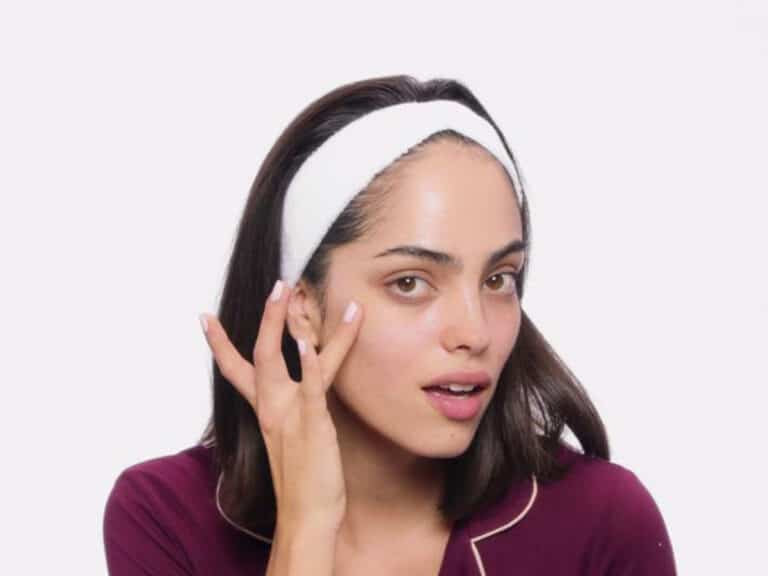 Peaux Sensibles : Les 5 Ingrédients à Bannir de Votre Routine Beauté