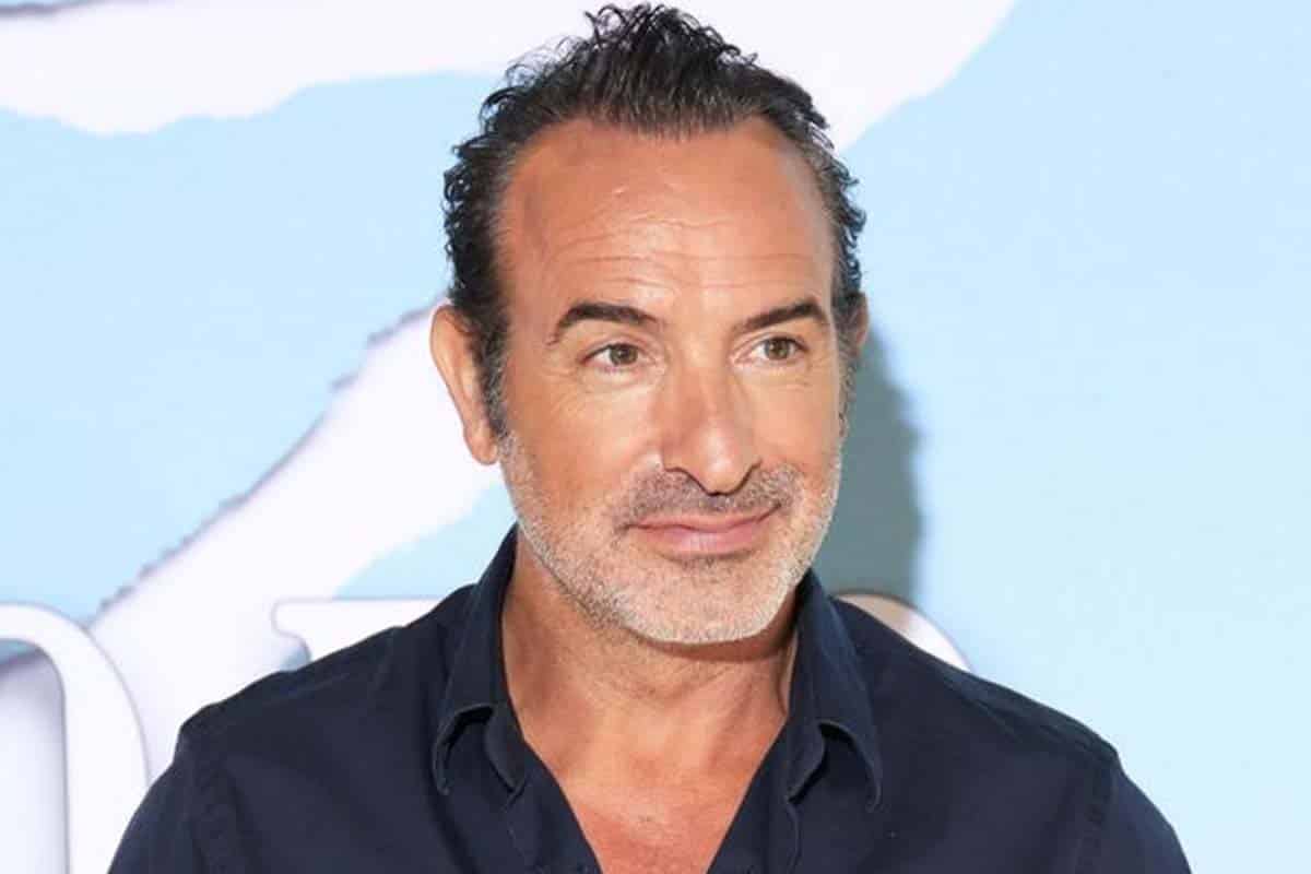 Jean Dujardin aperçu au bras d’une célèbre chanteuse après sa rupture avec Nathalie Péchalat