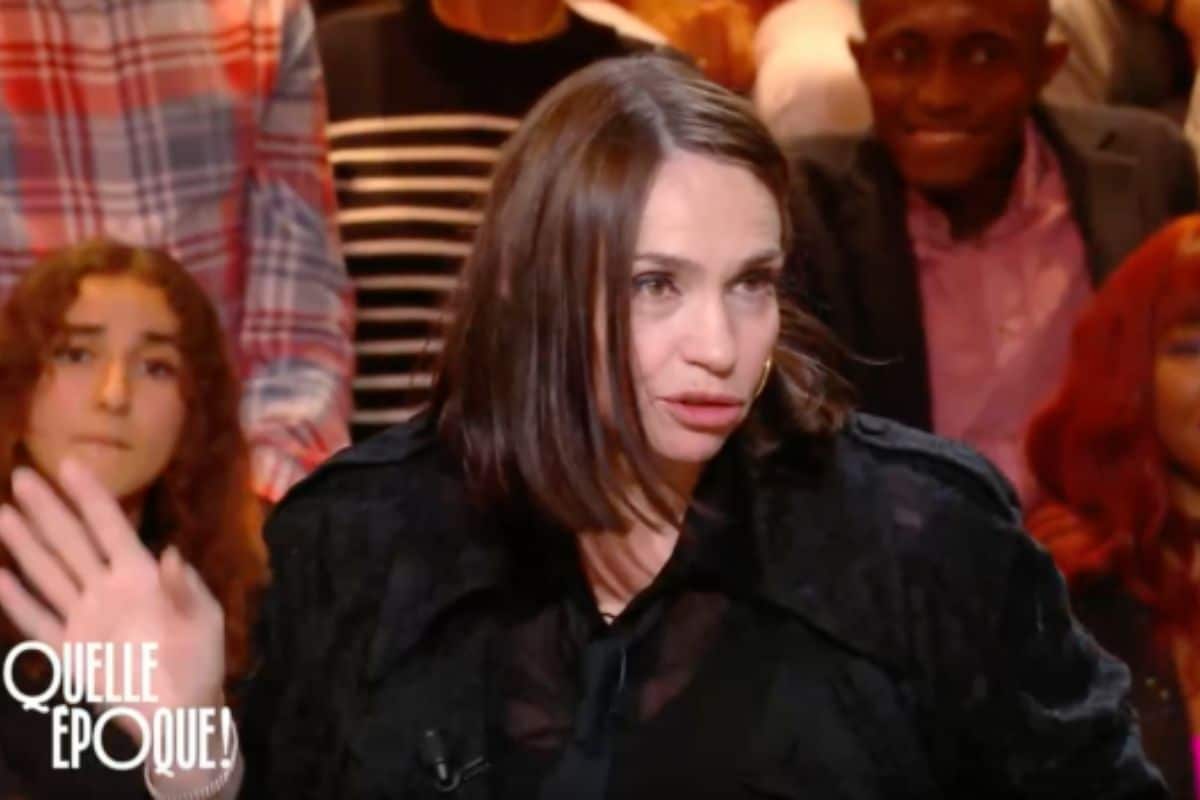 Quelle époque! (France 2) : personne n’a compris cette sortie de Béatrice Dalle face à  Jean-Pierre Foucault