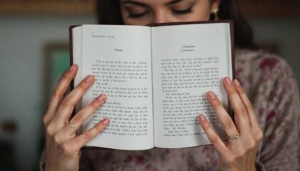 découvrez pourquoi la lecture demeure la meilleure évasion pour enrichir l'esprit, stimuler l'imagination et s'évader du quotidien.