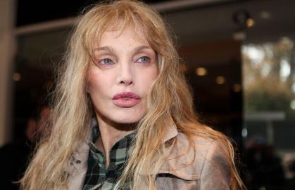 Arielle Dombasle