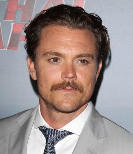 Clayne Crawford