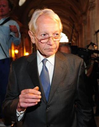 François Debré