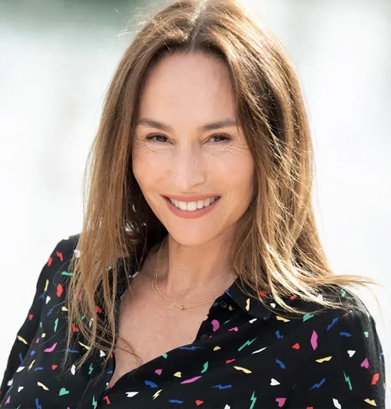 Vanessa Demouy